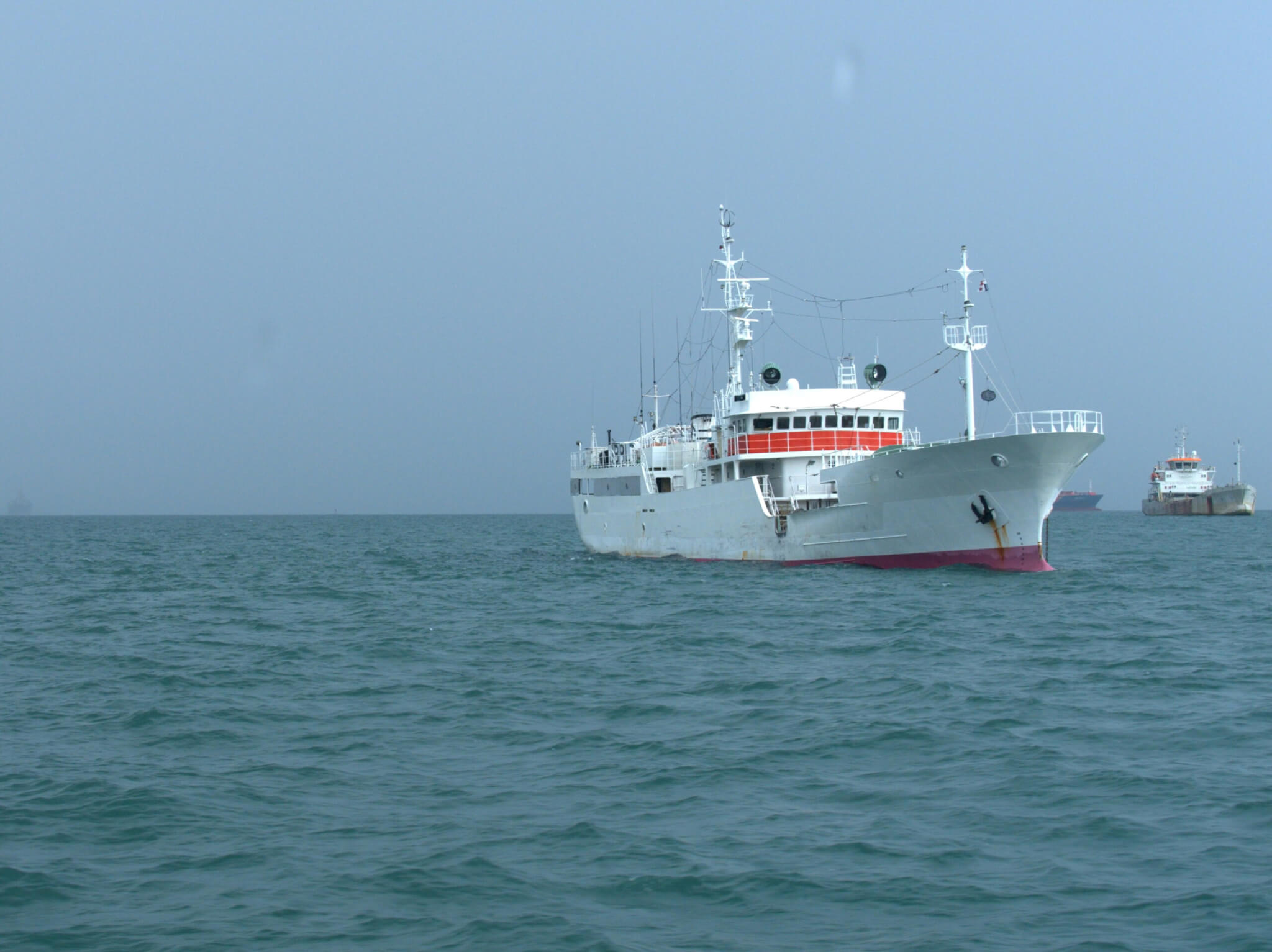Longline fishing vessel